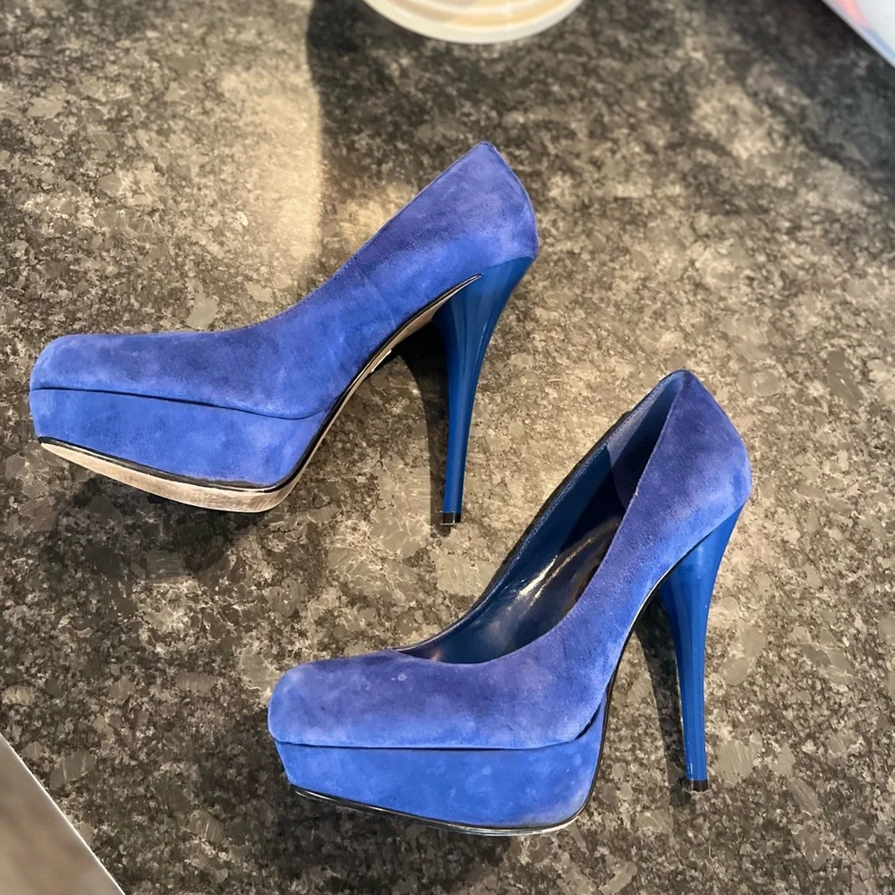 Bakers Woman's Blue Suede Stiletto Platform Heels - Picture 5 of 9